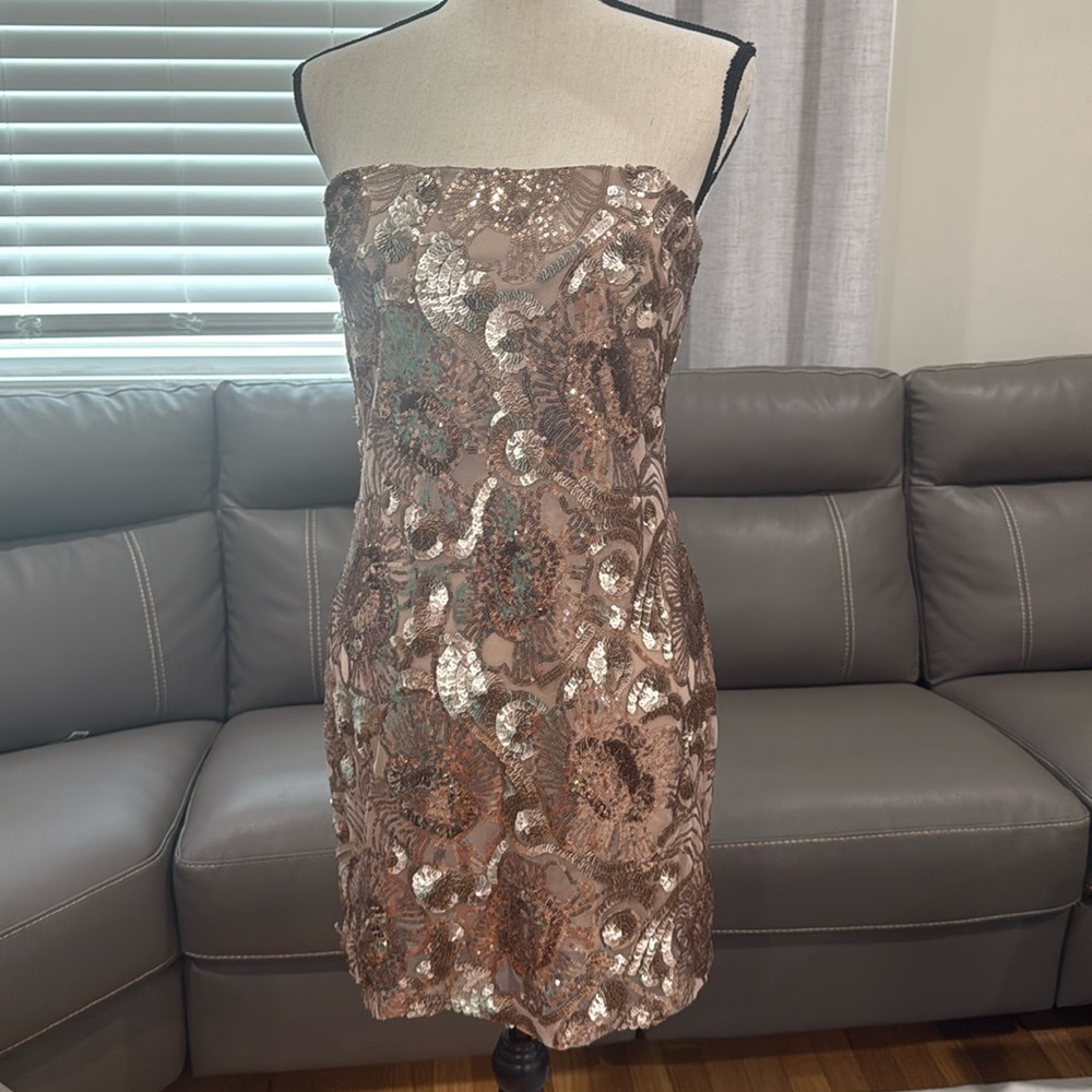 Gold Sequin Strapless Sheath Dress for Cocktail